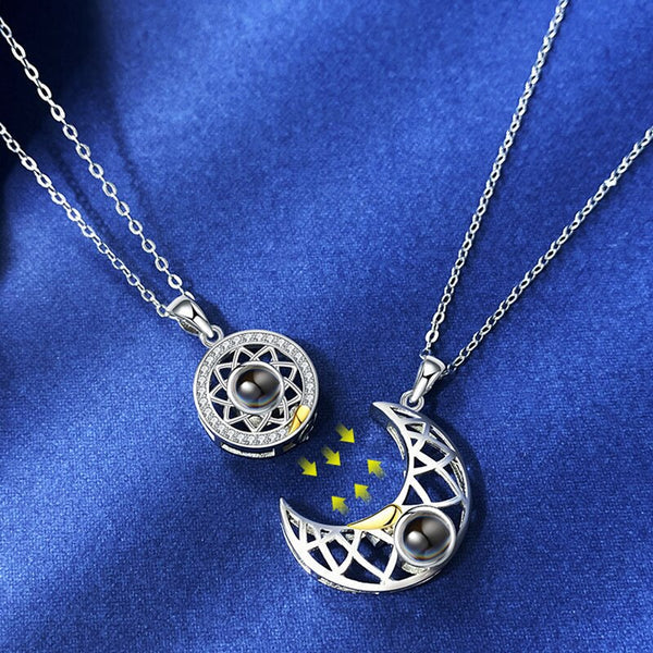 Collar Sol y Luna en 100 idiomas
